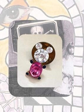 1990s vintage Disney pink & white jeweled gold brooch pin